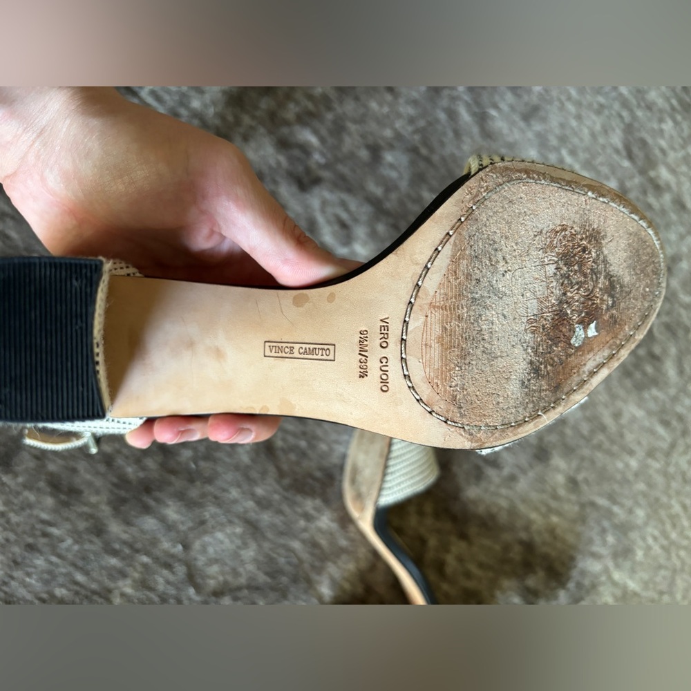 Vince Camuto Corlina Block Heel - Picture 6 of 12